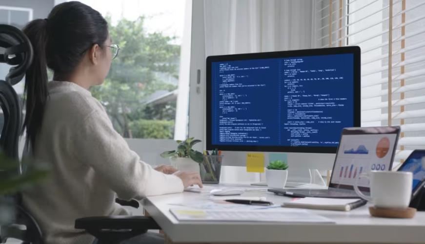 长寿区企业数字化解决方案:机器学习赋能商业模式升级的核心路径